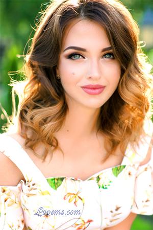 163343 - Anastasiya Age: 32 - Ukraine