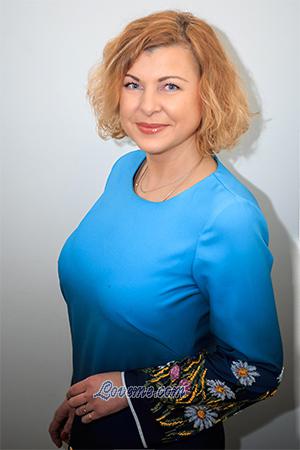 185380 - Viktoriya Age: 48 - Ukraine